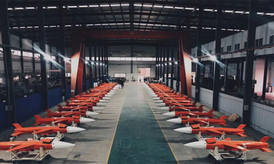 ��װ������������һ��ɽ��